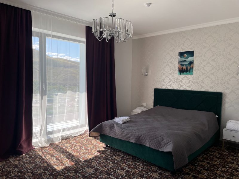 Люкс с двумя балконами — Kolsay Grand